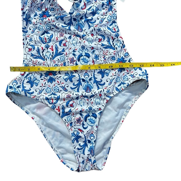 Abercrombie & Fitch one piece floral printed swimsuit with open back size M NWT - Picture 7 of 14
